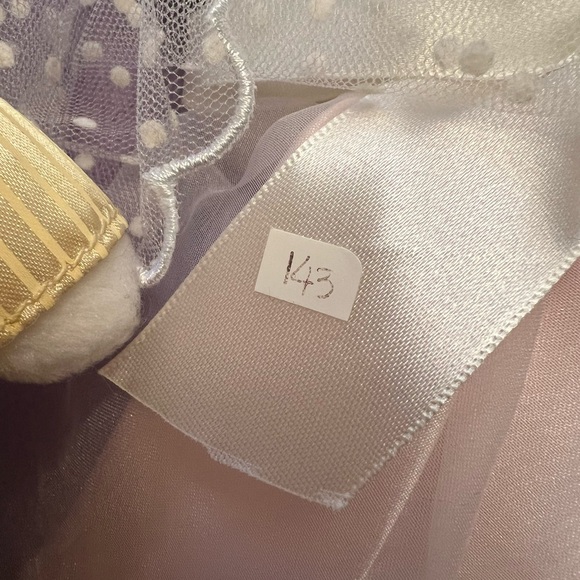 Hello Kitty Limited Edition Plush Wedding Bridal Couple - Picture 4 of 6